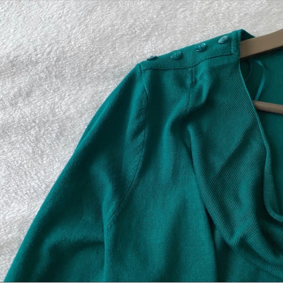Green Draped Neck Sweater - Picture 6 of 8